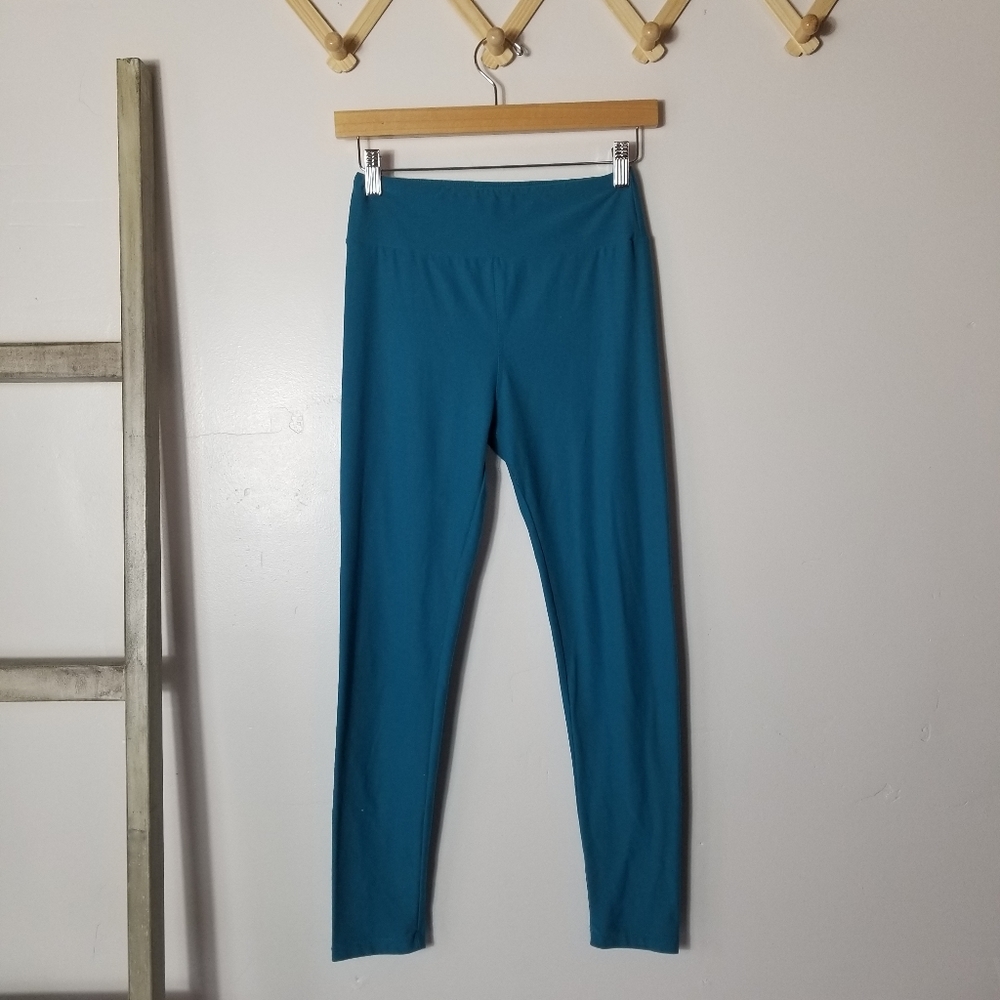 LULAROE TEALISH BLUE COLOR STRETCHY LEGGINGS ONE SIZE